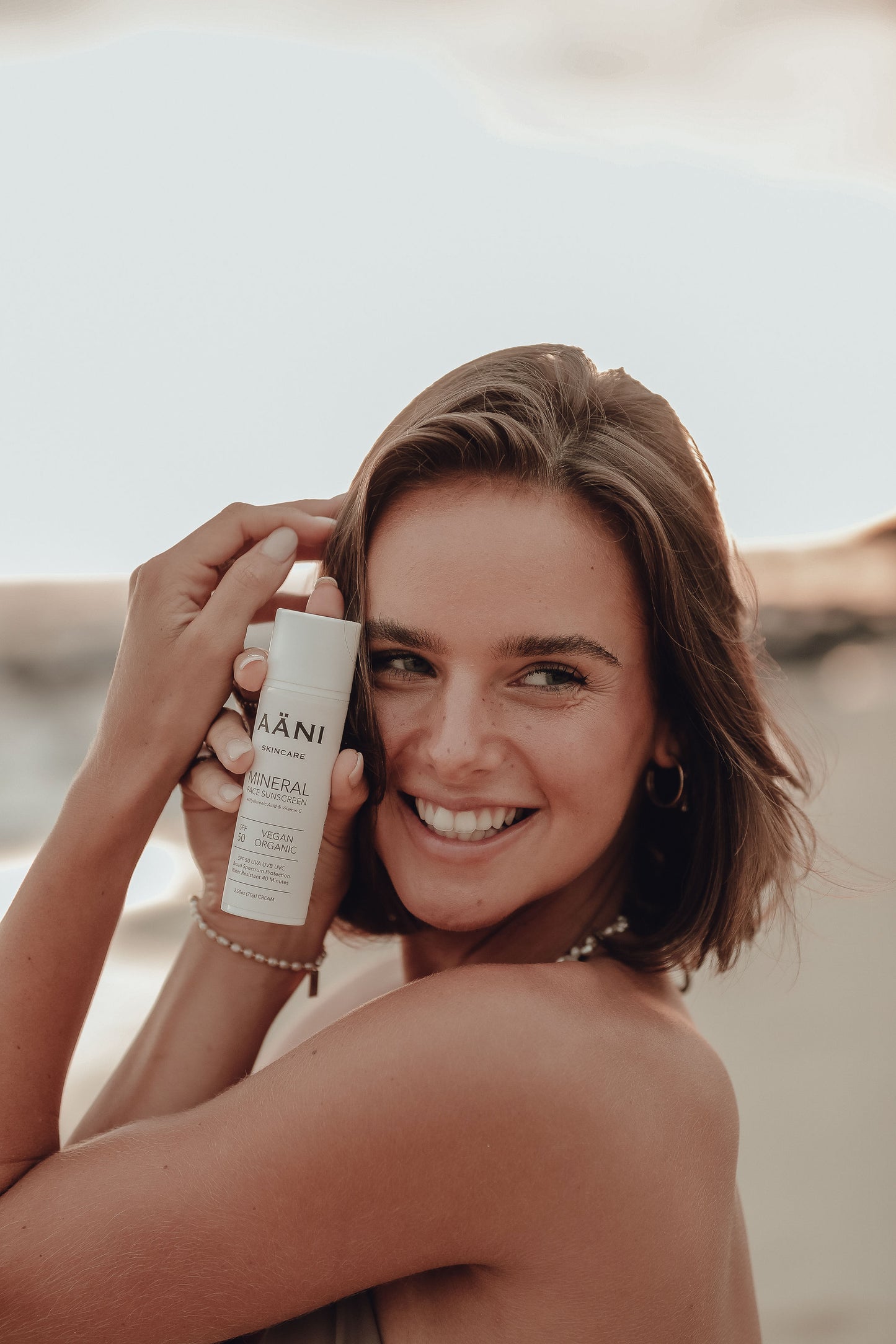 Mineral face sunscreen w/ Hyaluronic Acid + Vitamin C
